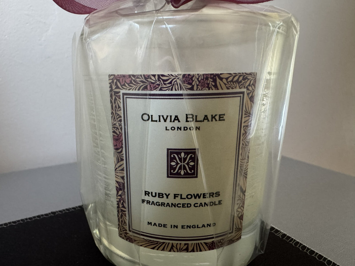 Designer Olivia Blake London Ruby Flowers Candles 110ml Gif