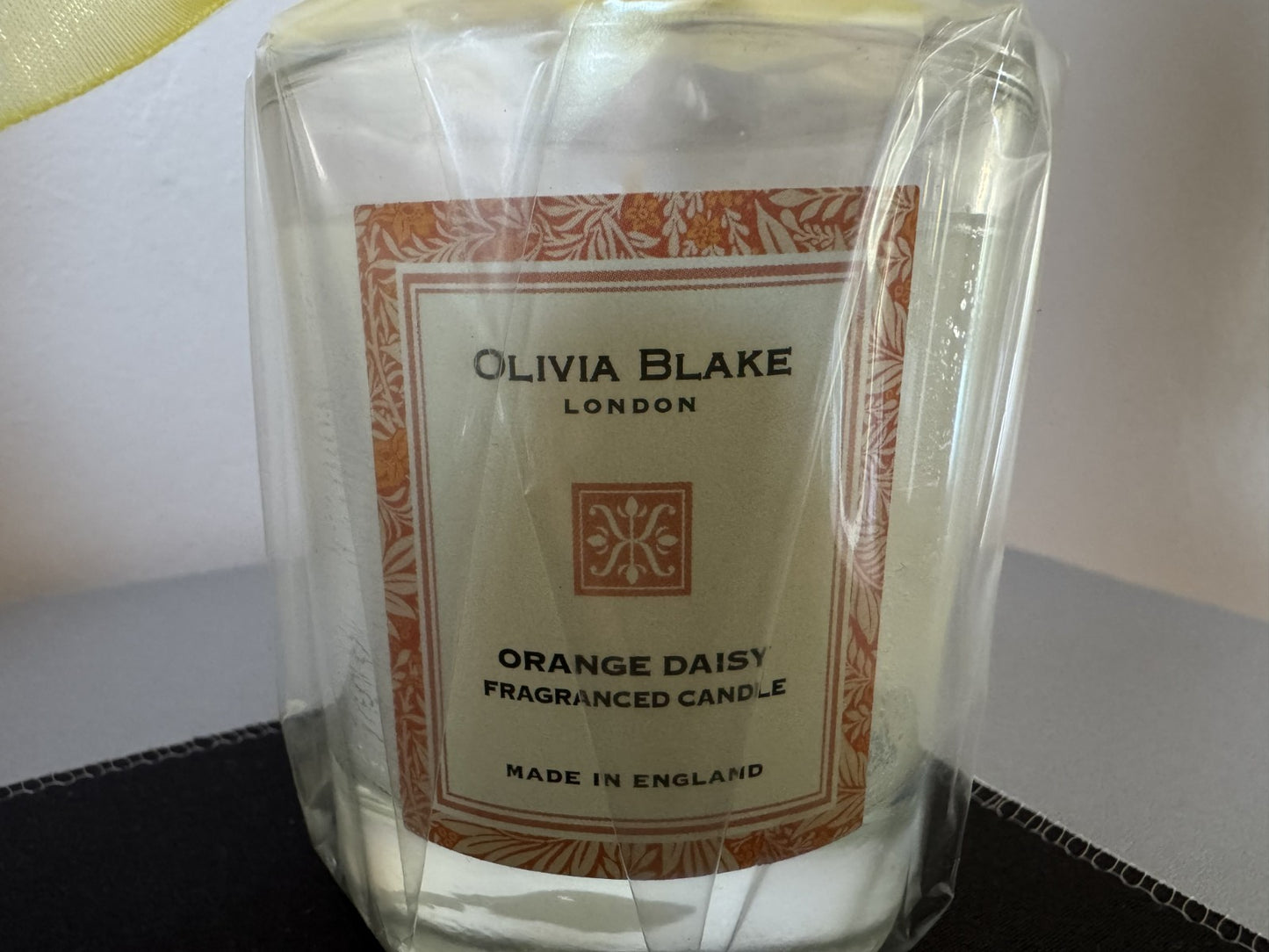Designer Olivia Blake London Orange Daisy Candles 110ml Gif