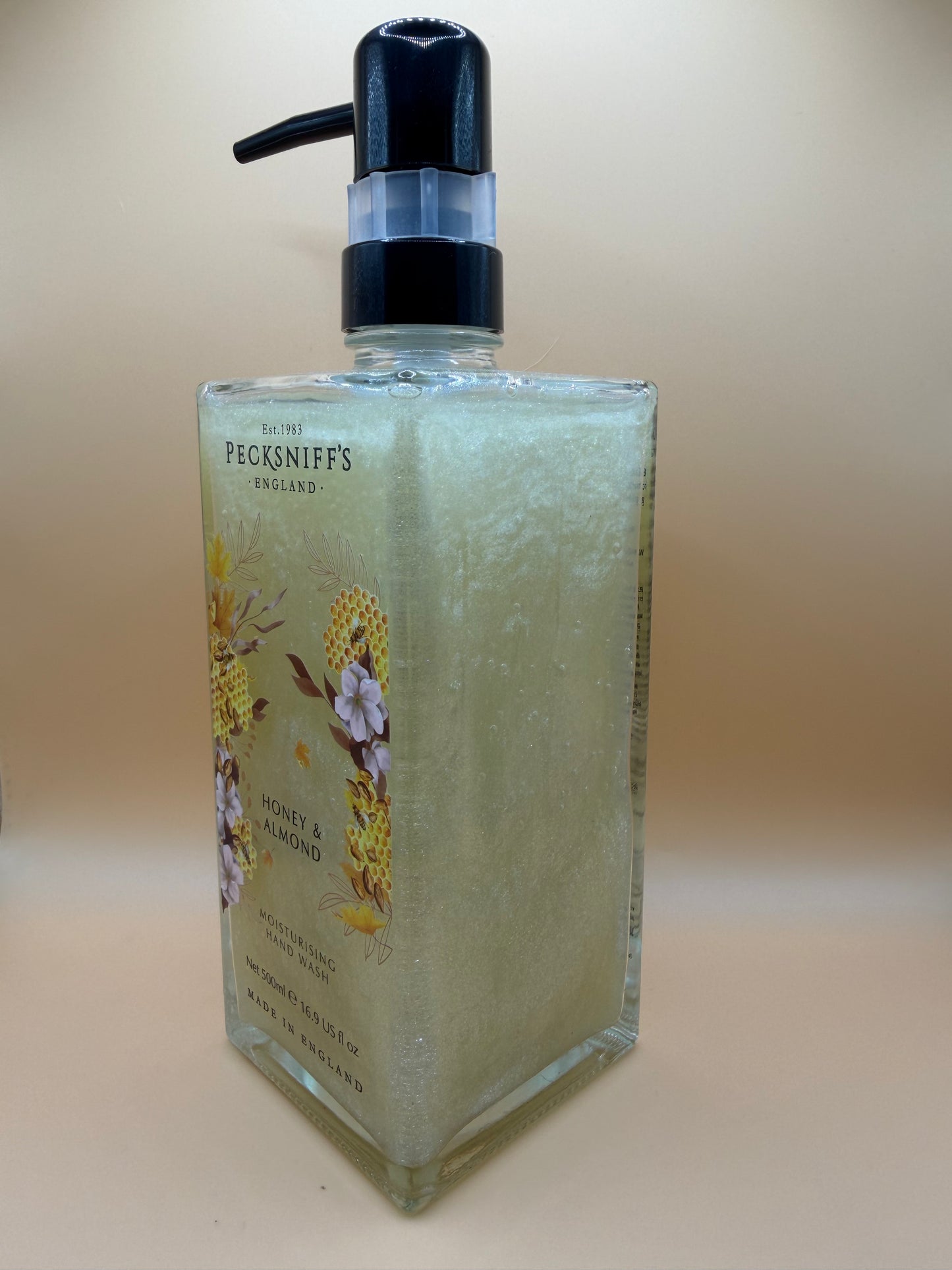 Pecksniff’s Honey & Almond Glass Hand Wash 500ml