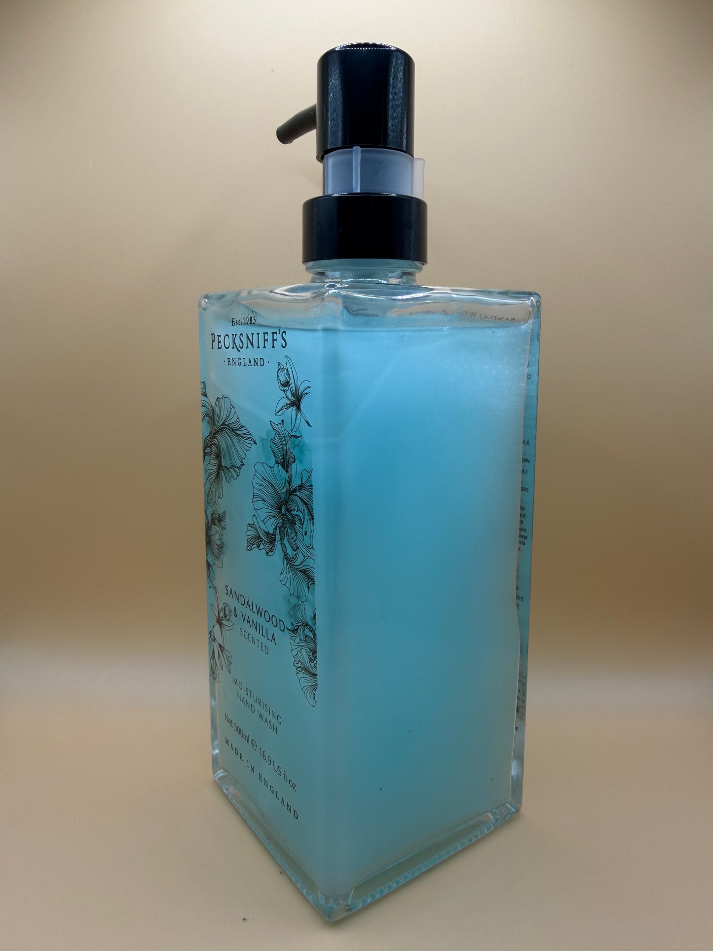 Pecksniff’s Sandalwood & Vanilla Glass Hand Wash 500ml