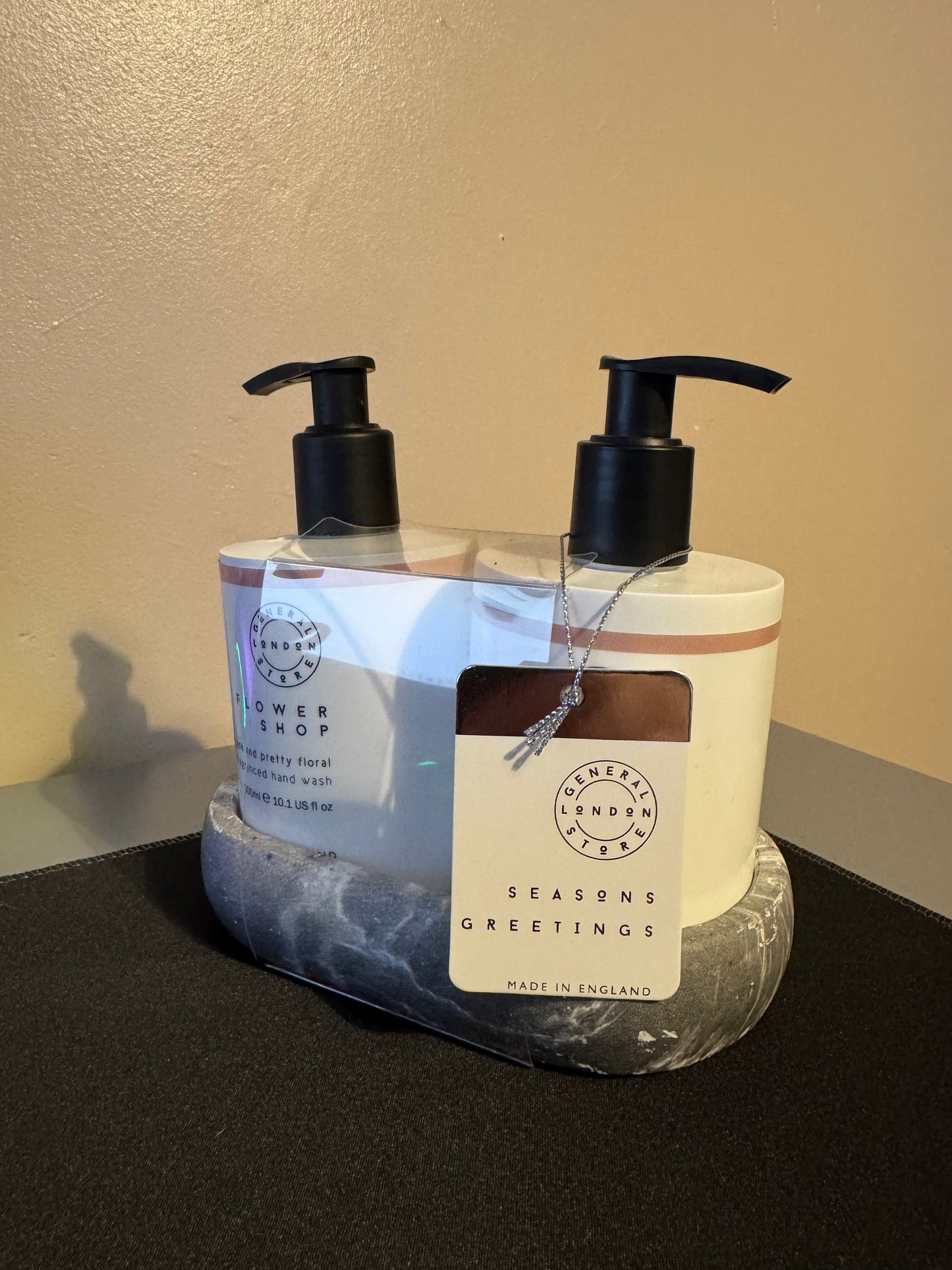 General Edition Flower Shop Caddy Pink Fragrances Hand Wash And Lotion 300ml